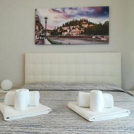 A Casa Di Luca Hotel Верона Екстериор снимка
