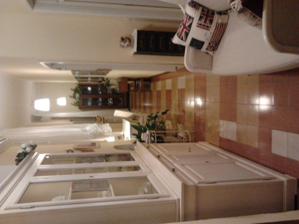 A Casa Di Luca Hotel Верона Стая снимка