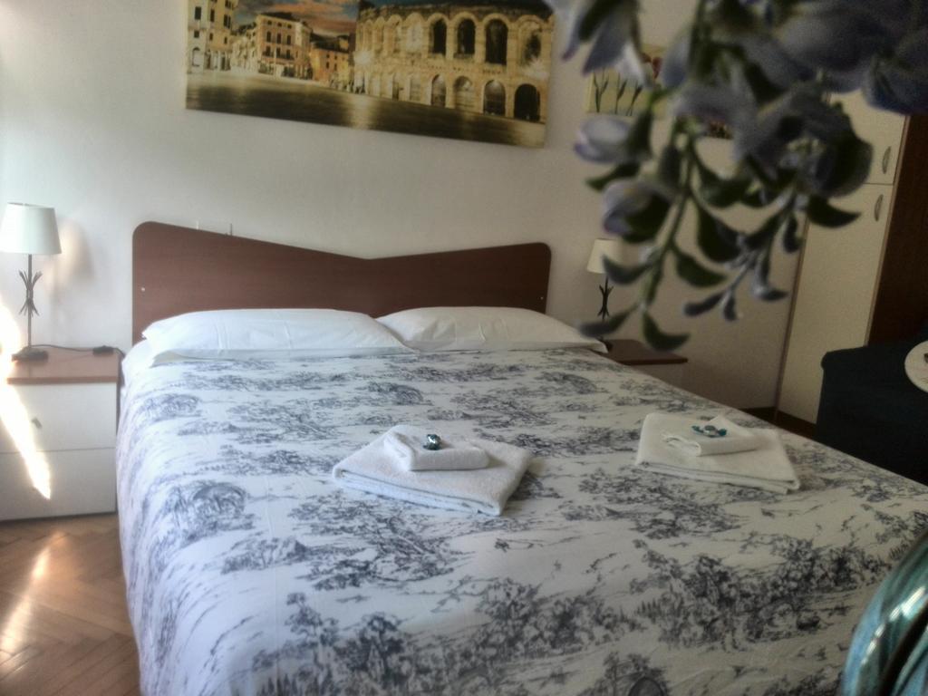 A Casa Di Luca Hotel Верона Екстериор снимка