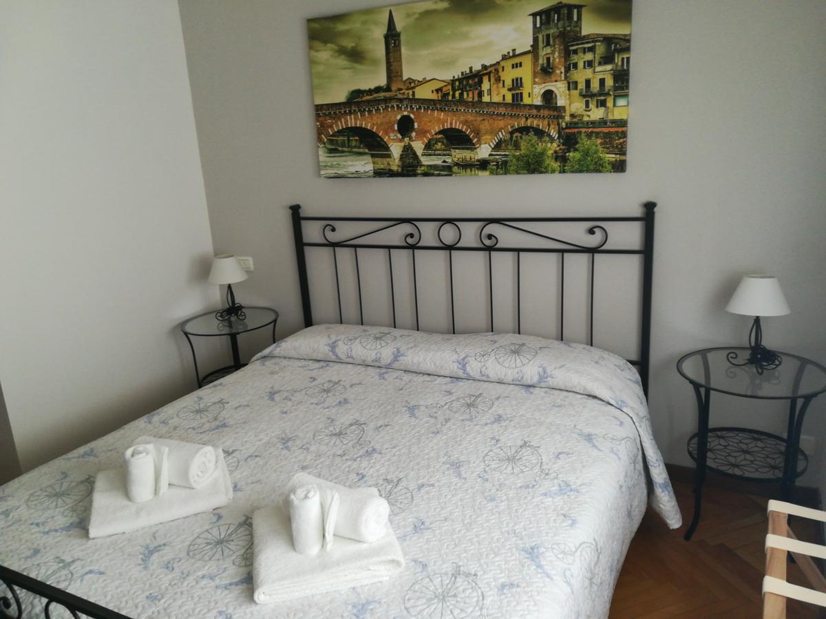 A Casa Di Luca Hotel Верона Екстериор снимка