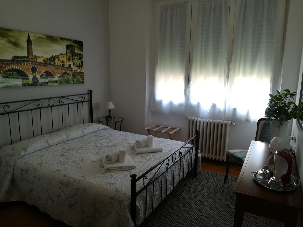 A Casa Di Luca Hotel Верона Екстериор снимка