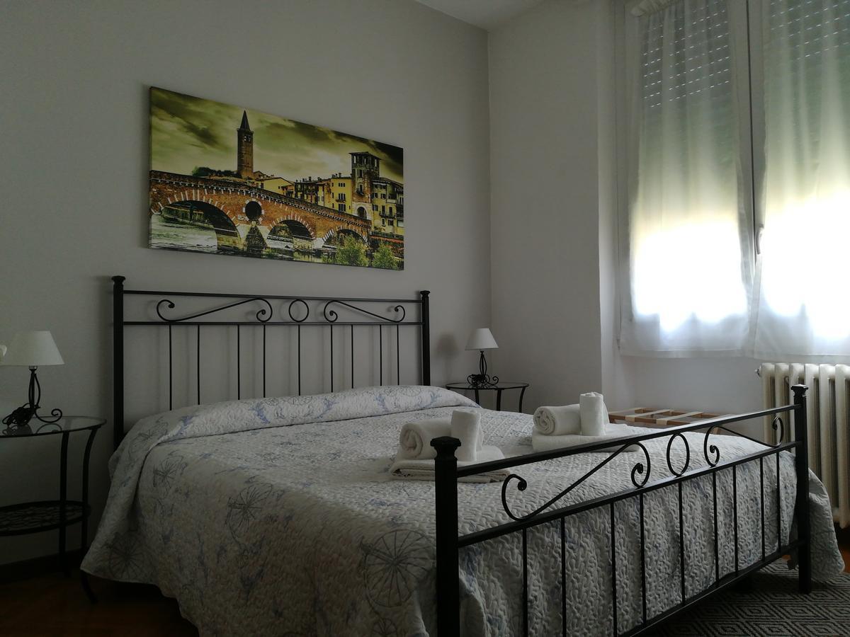 A Casa Di Luca Hotel Верона Екстериор снимка