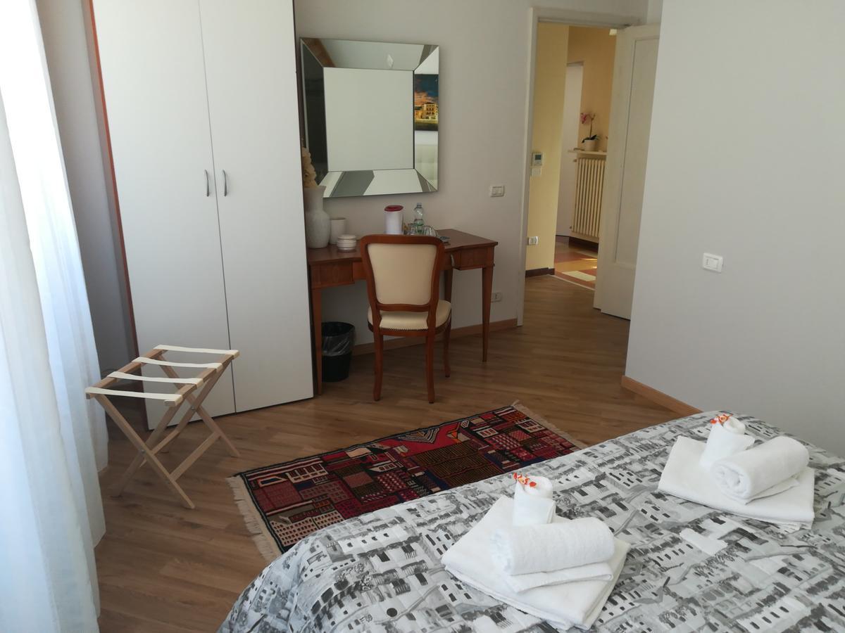 A Casa Di Luca Hotel Верона Екстериор снимка