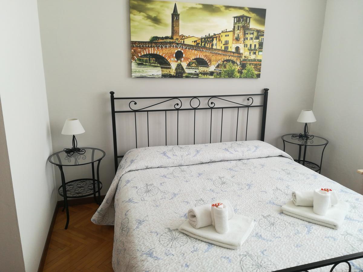 A Casa Di Luca Hotel Верона Екстериор снимка