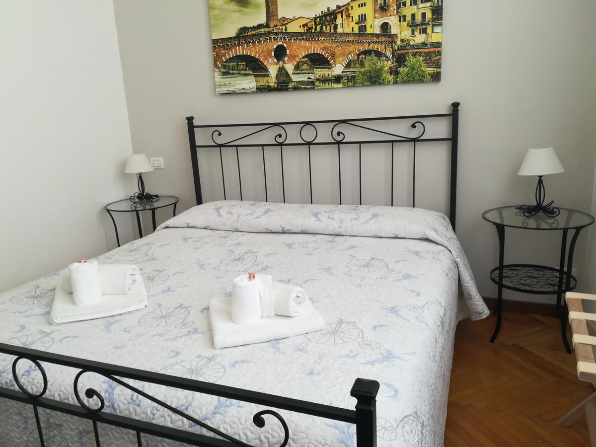 A Casa Di Luca Hotel Верона Екстериор снимка