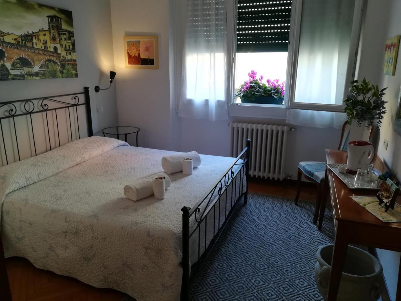 A Casa Di Luca Hotel Верона Екстериор снимка