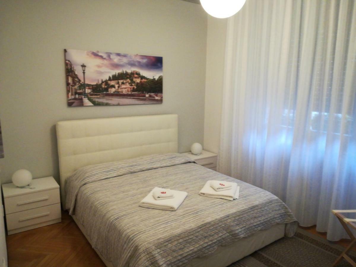 A Casa Di Luca Hotel Верона Екстериор снимка